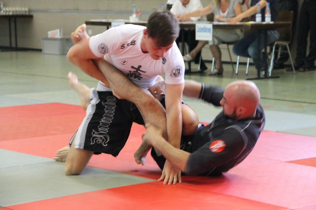 Read more about the article Jiu-Jitsu von allen Seiten